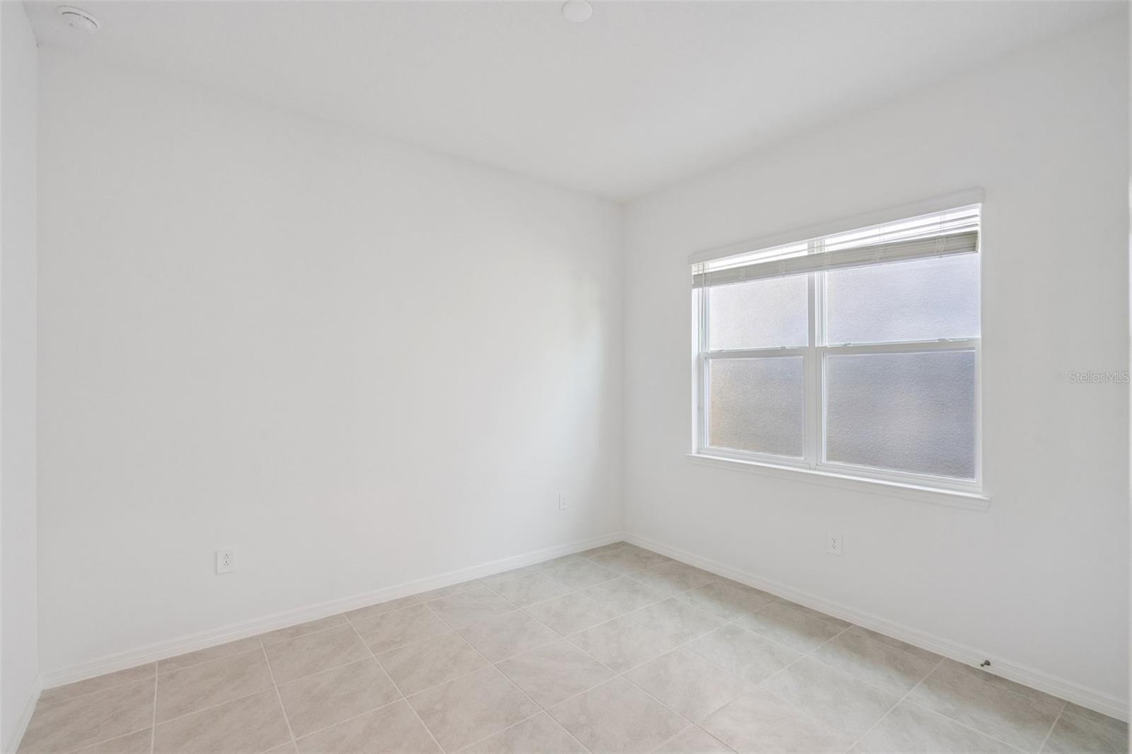 Image 20 of 60 For 2175 Limestone Trail