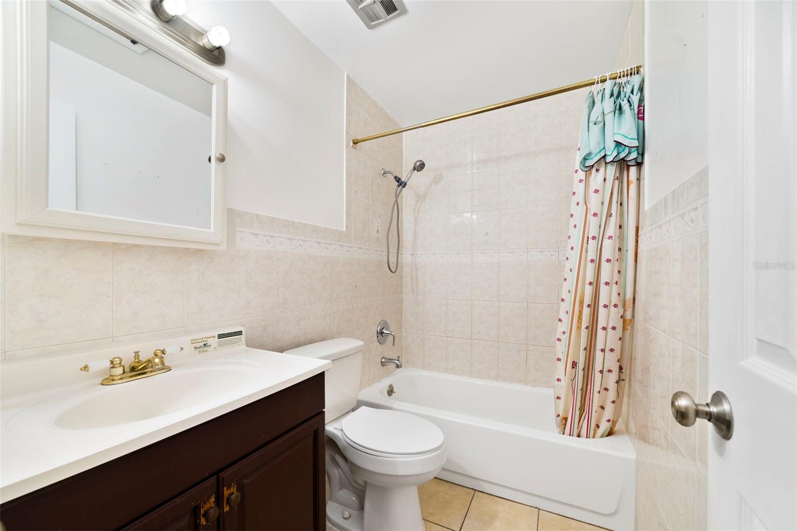 Image 10 of 23 For 6100 Mary Lynn Court