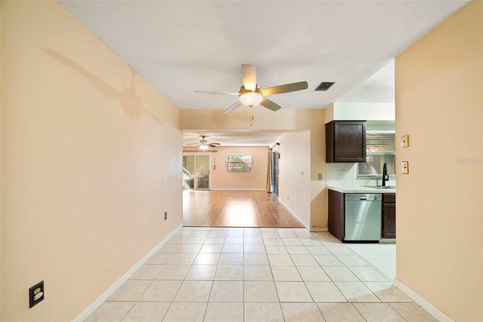 Image 19 of 23 For 6100 Mary Lynn Court