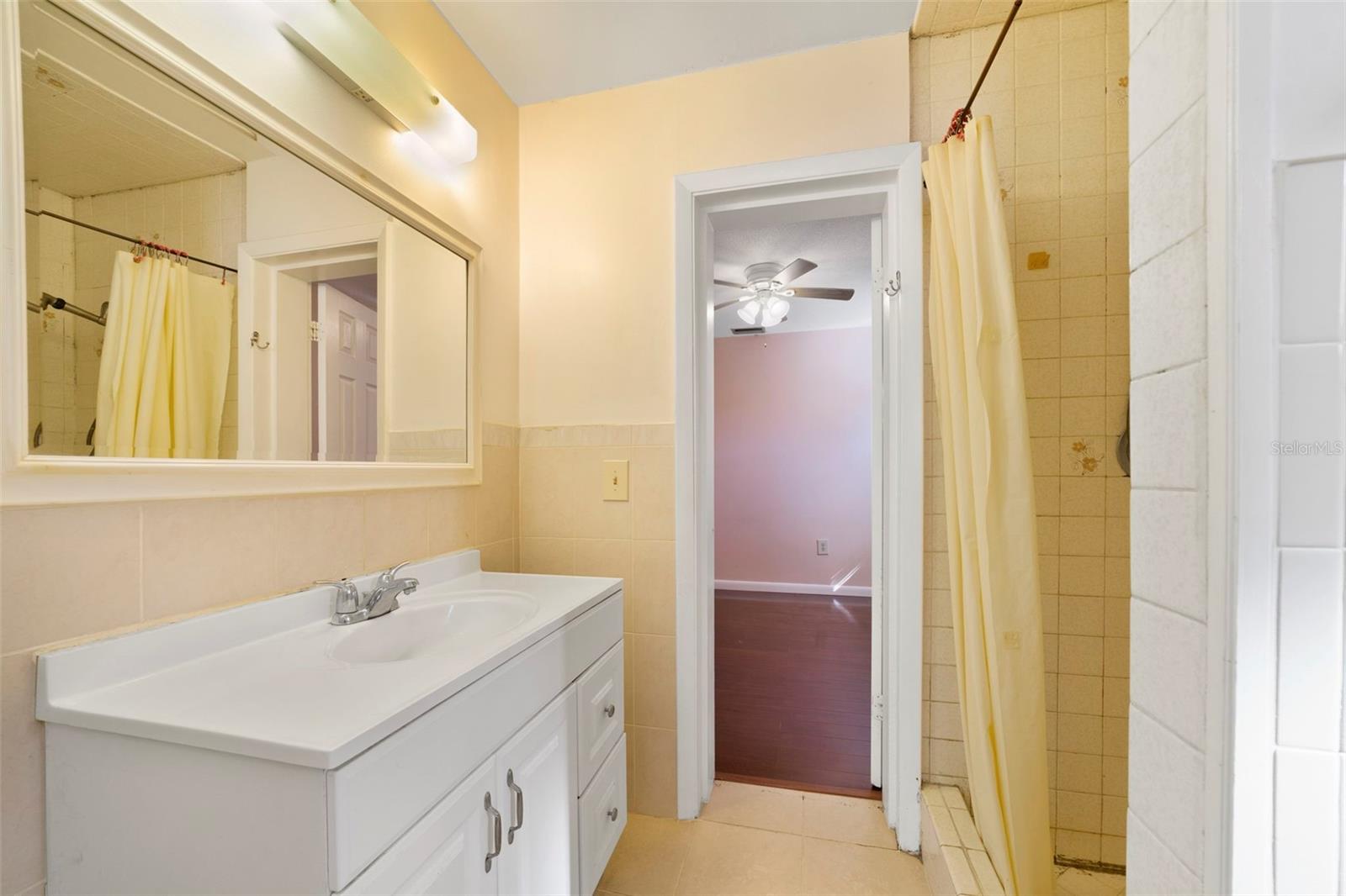 Image 7 of 23 For 6100 Mary Lynn Court