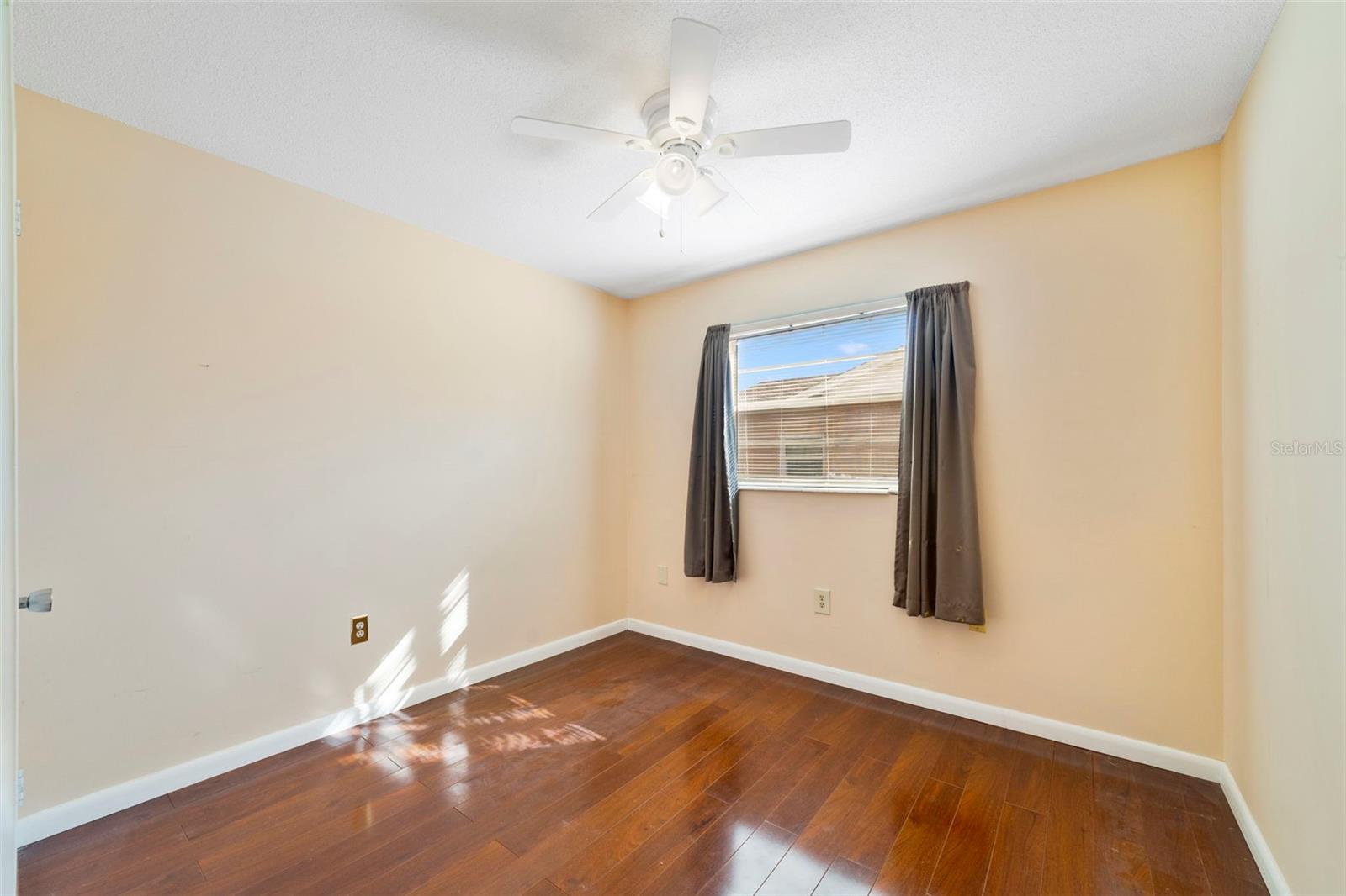 Image 9 of 23 For 6100 Mary Lynn Court