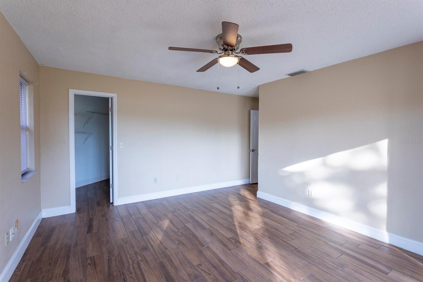 Image 12 of 24 For 618 Nighthawk Circle