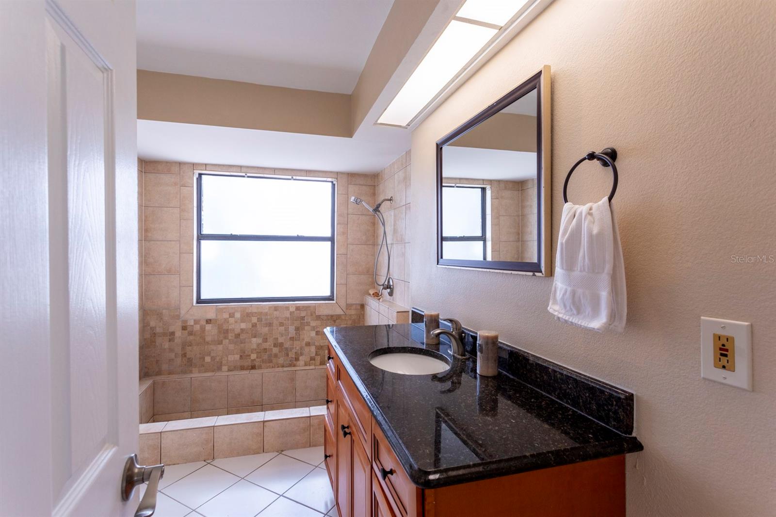 Image 14 of 24 For 618 Nighthawk Circle