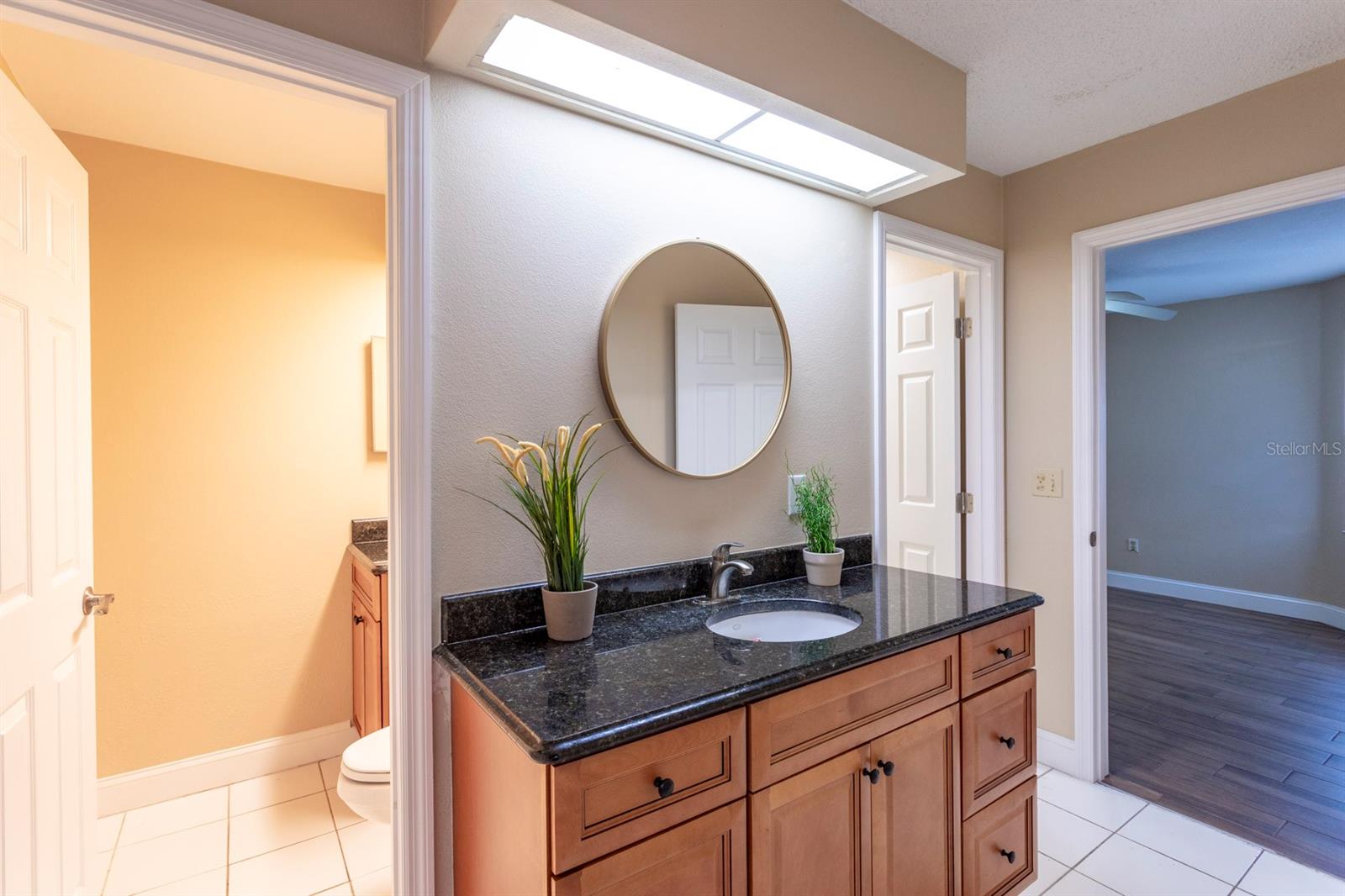 Image 18 of 24 For 618 Nighthawk Circle