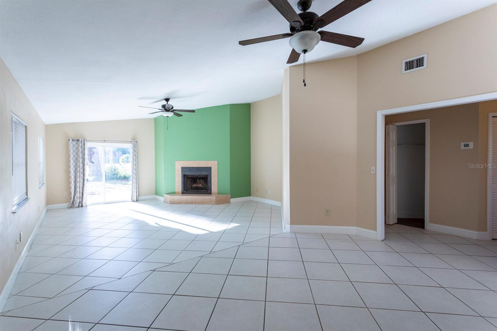 Image 9 of 24 For 618 Nighthawk Circle