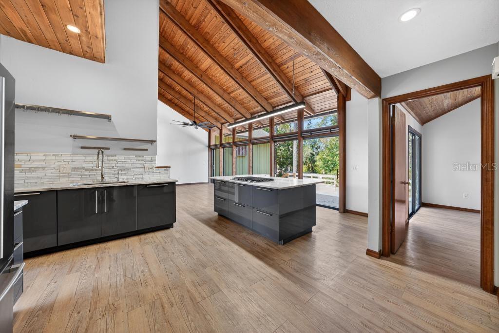 Image 18 of 67 For 234 Duncan Trail