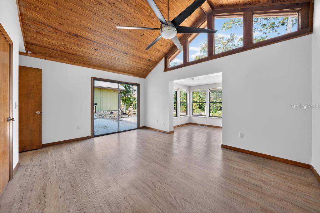 Image 23 of 67 For 234 Duncan Trail