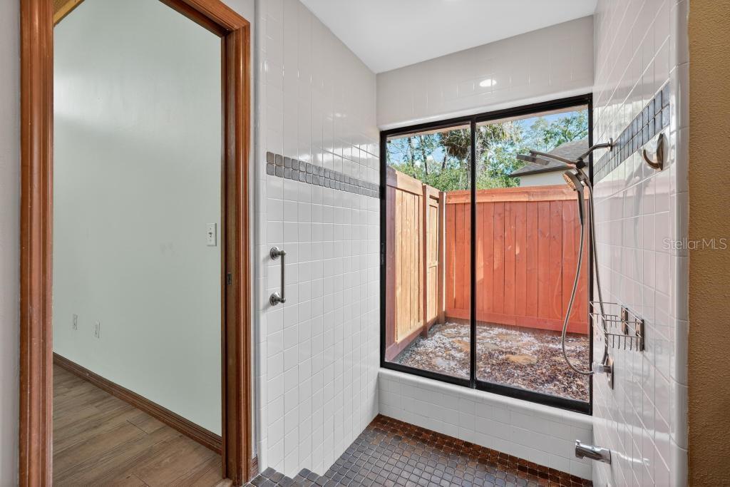 Image 32 of 67 For 234 Duncan Trail