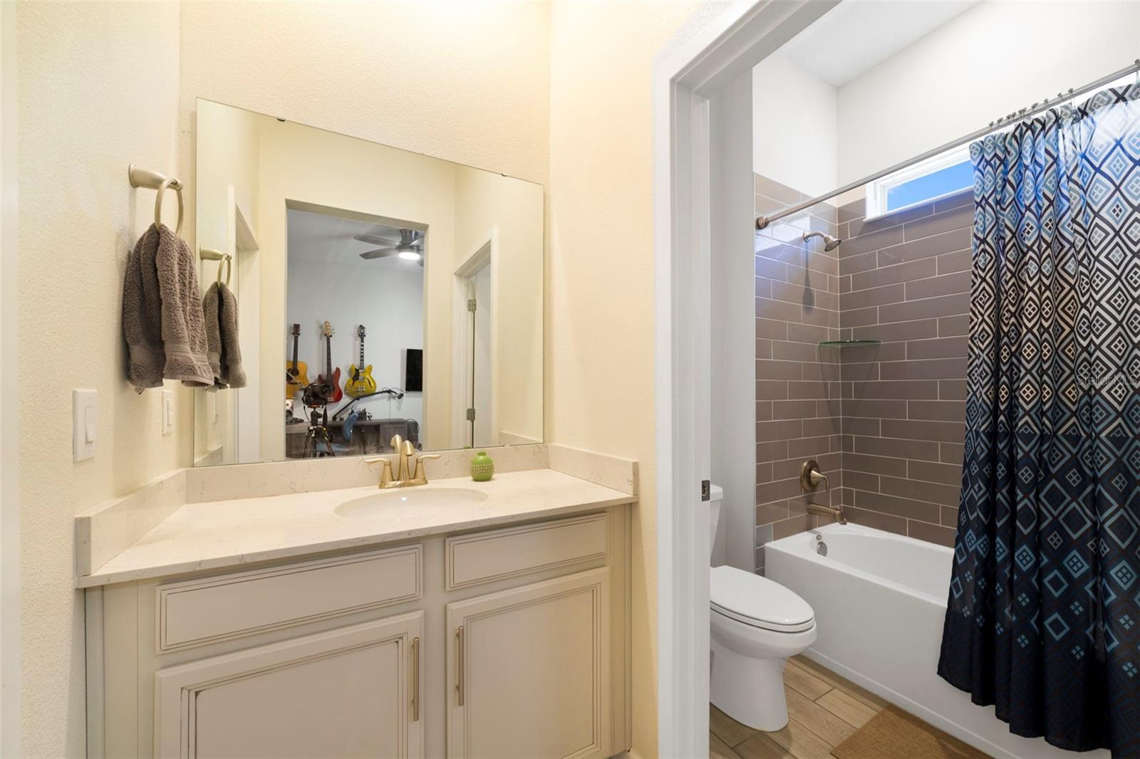 Image 28 of 41 For 426 Dancing Water Drive