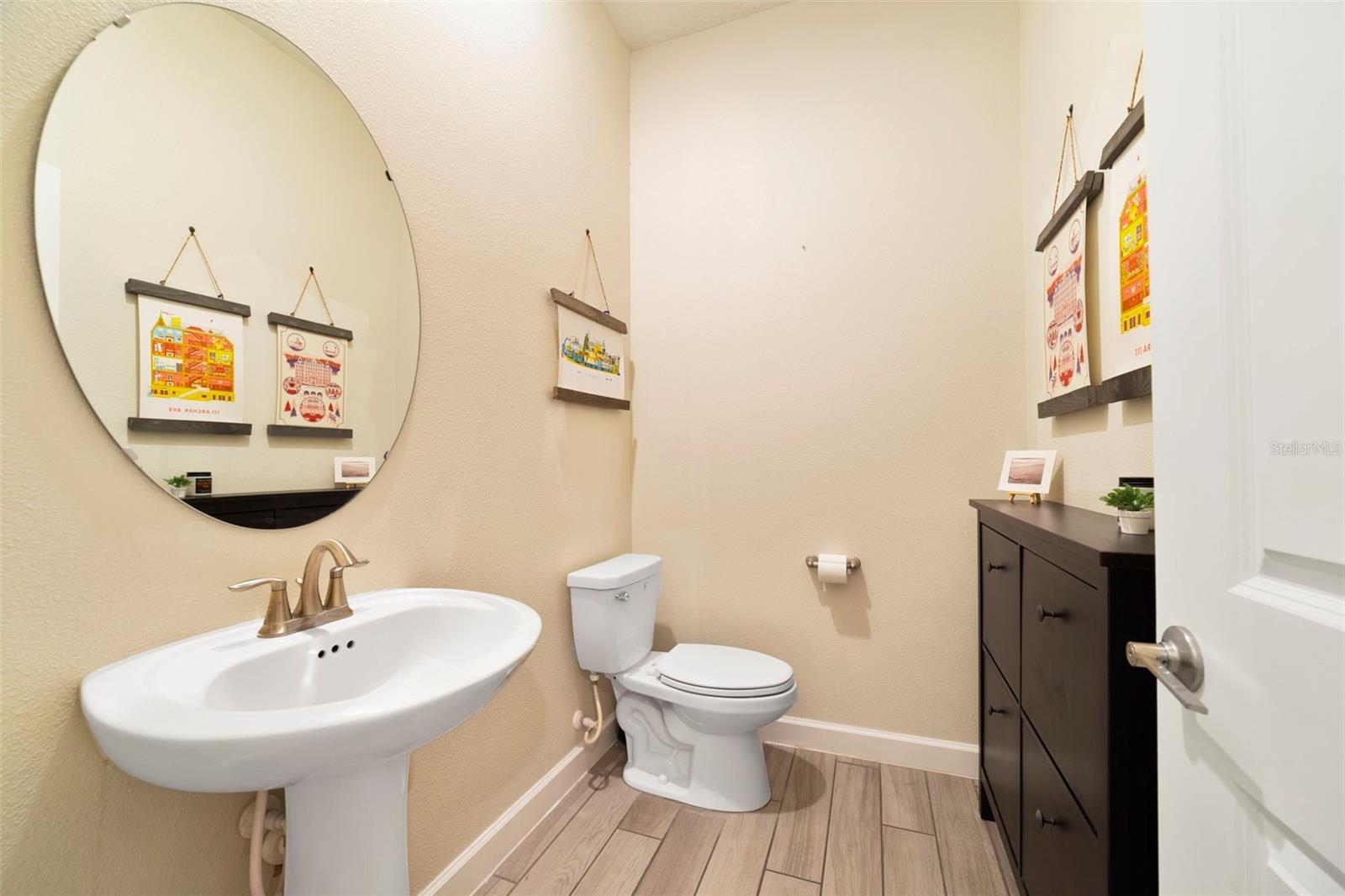 Image 37 of 41 For 426 Dancing Water Drive