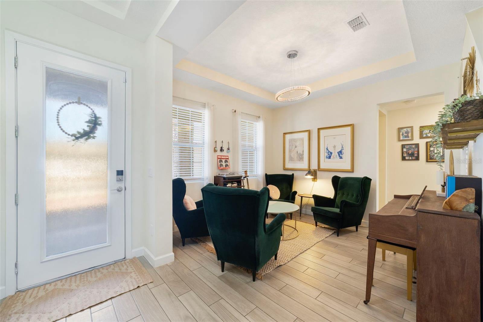 Image 6 of 41 For 426 Dancing Water Drive