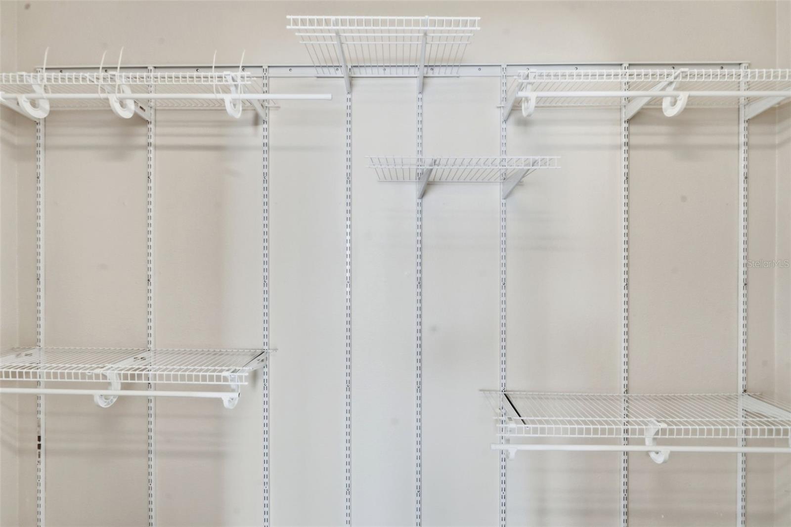 Image 24 of 42 For 8905 Silk Bay Place