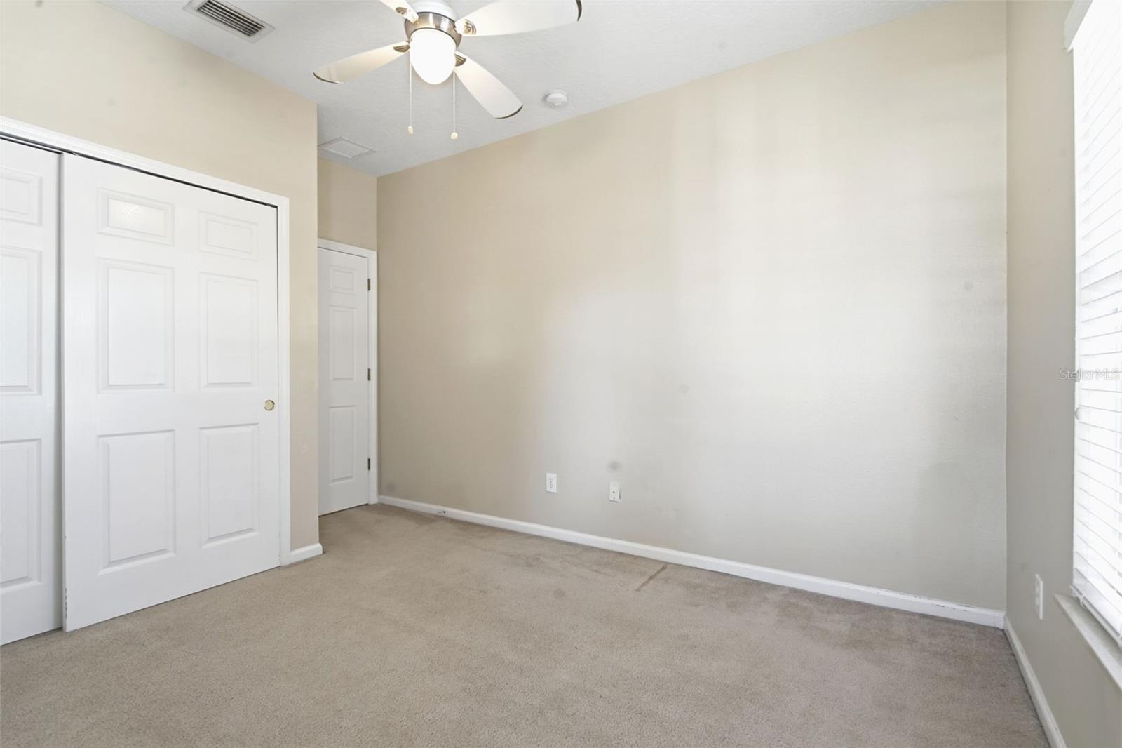 Image 26 of 42 For 8905 Silk Bay Place