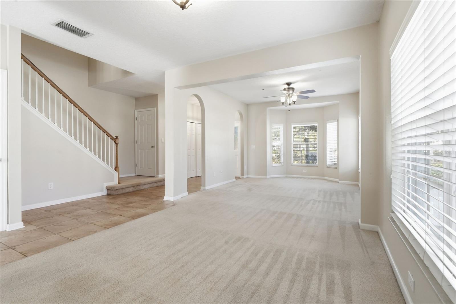 Image 5 of 42 For 8905 Silk Bay Place