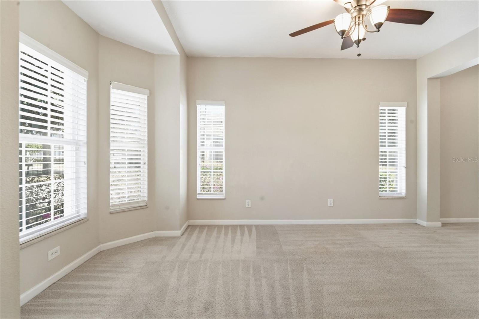 Image 8 of 42 For 8905 Silk Bay Place