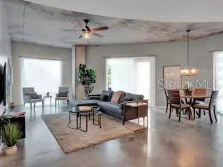 Image 15 of 51 For 525 Jackson Street 404 + 409