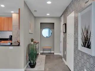 Image 6 of 51 For 525 Jackson Street 404 + 409