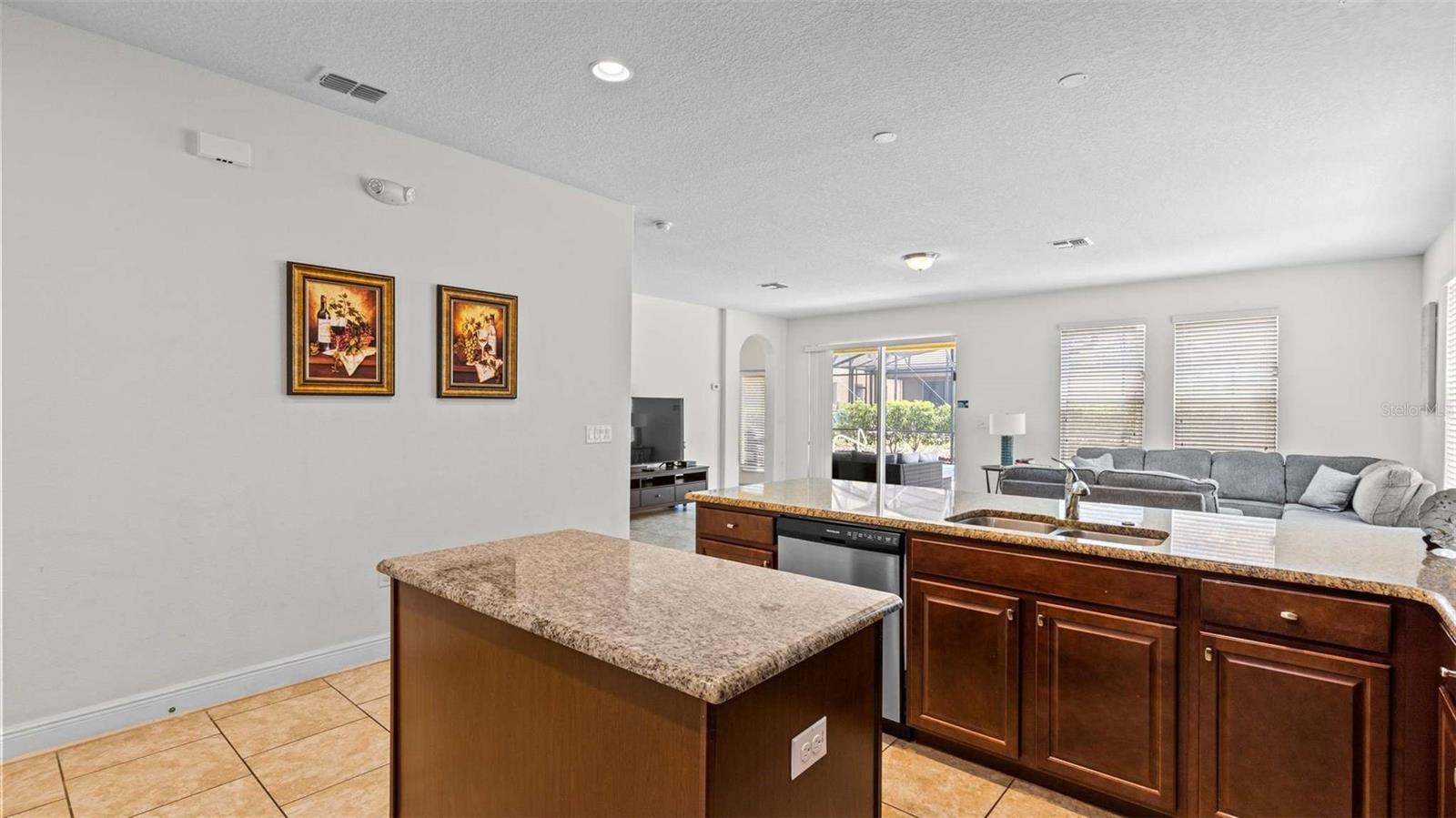 Image 11 of 21 For 5266 Wildwood Way