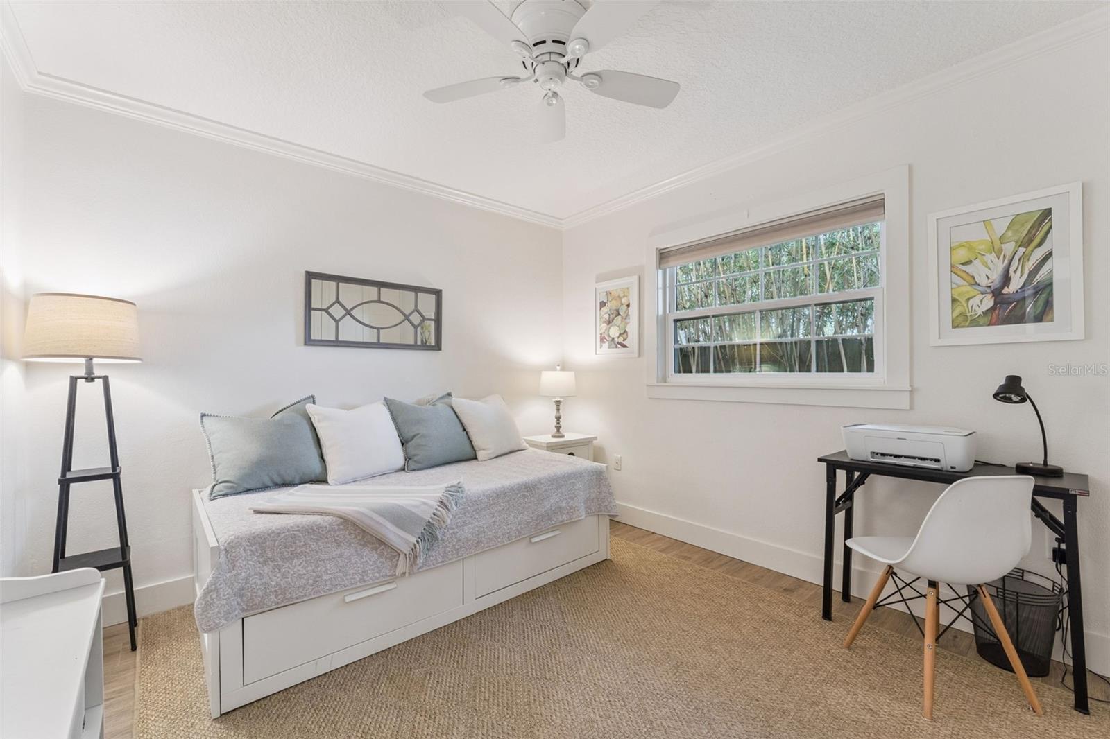 Image 14 of 34 For 2516 Helen Avenue