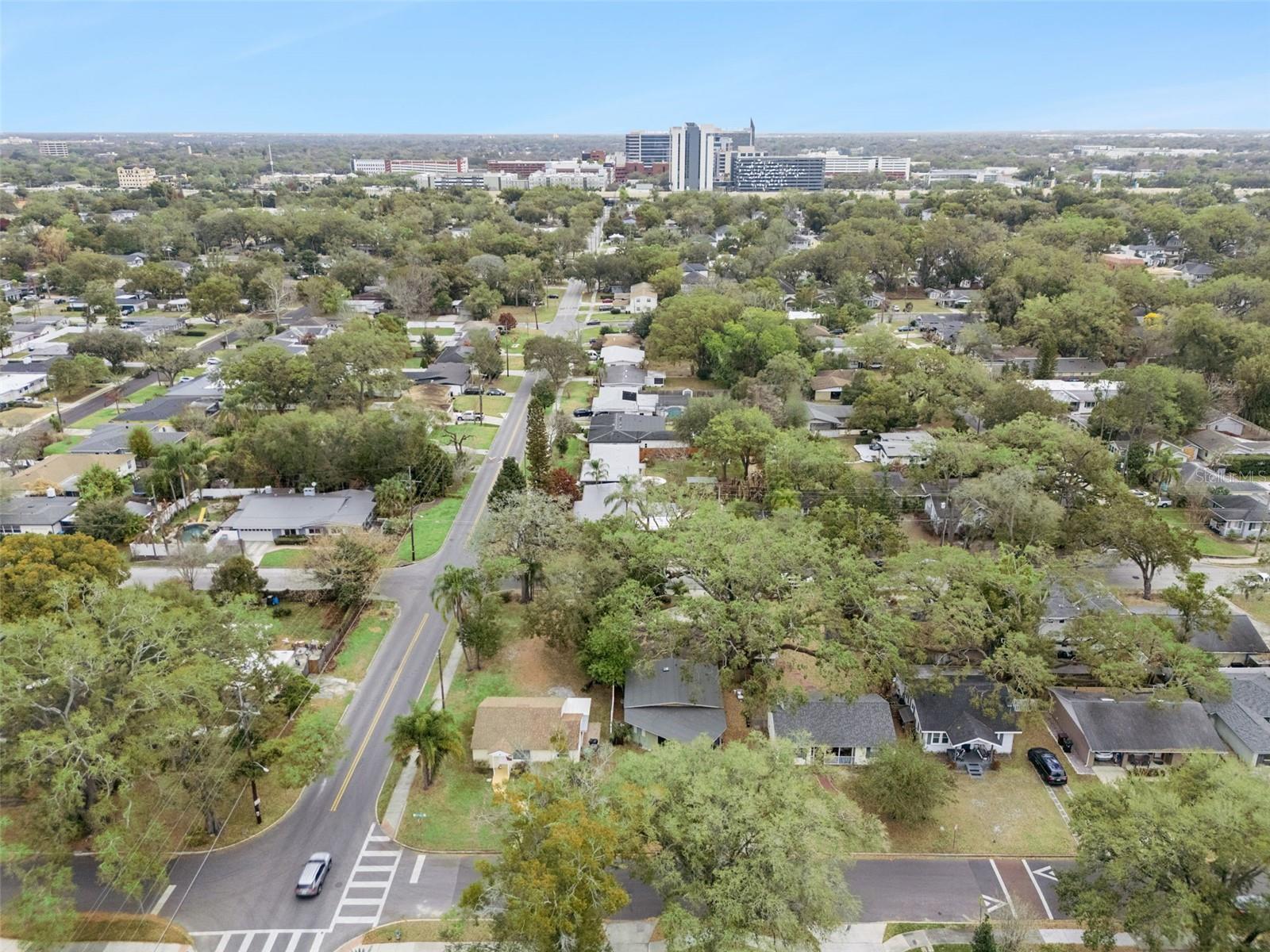 Image 32 of 34 For 2516 Helen Avenue