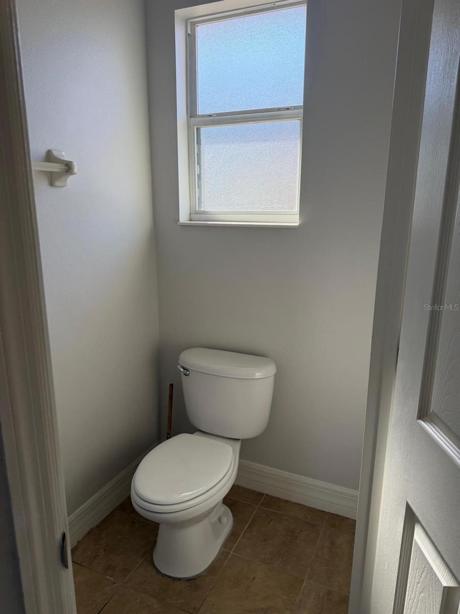 Image 19 of 21 For 1502 Page Avenue