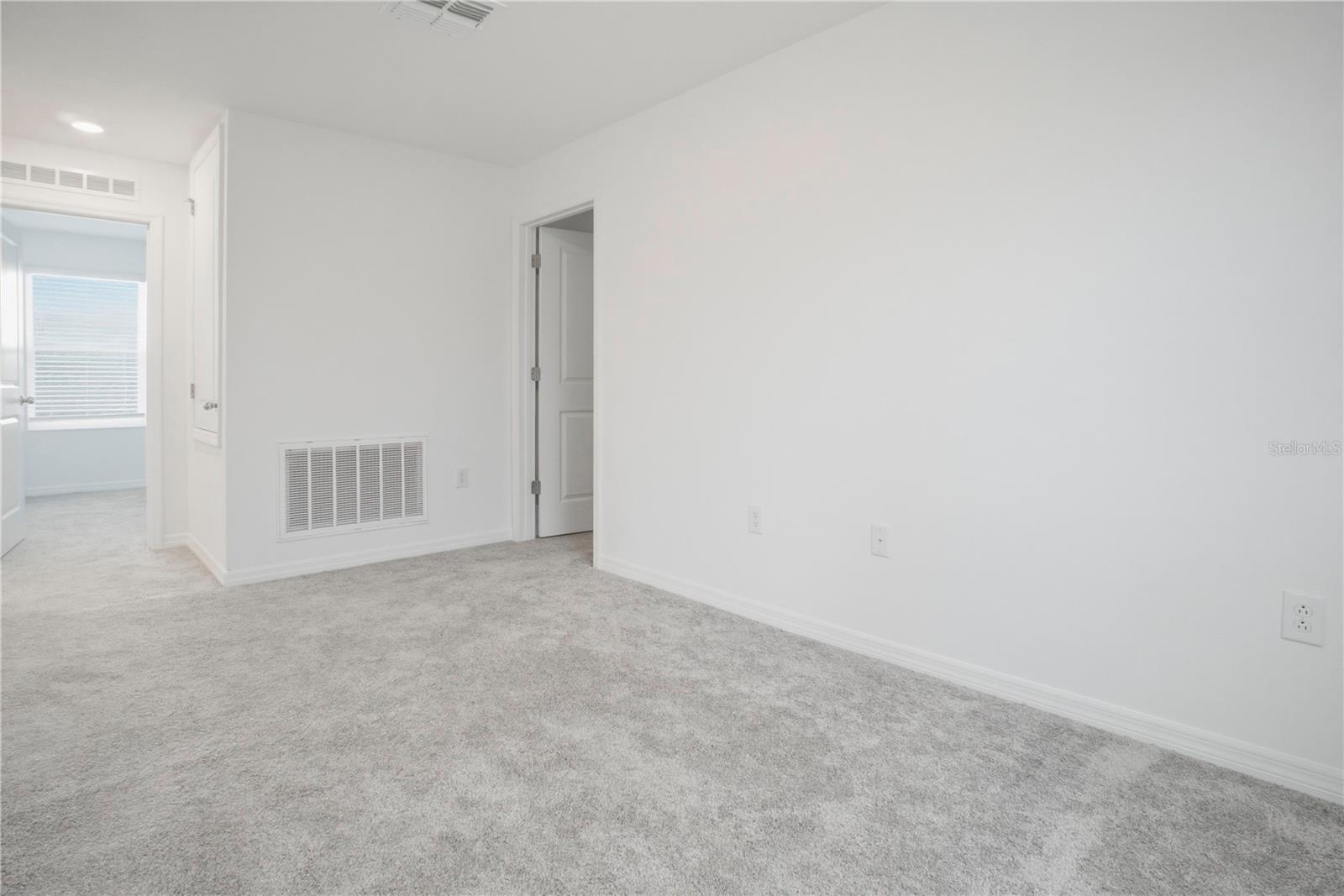 Image 16 of 46 For 634 Bell Prairie Circle