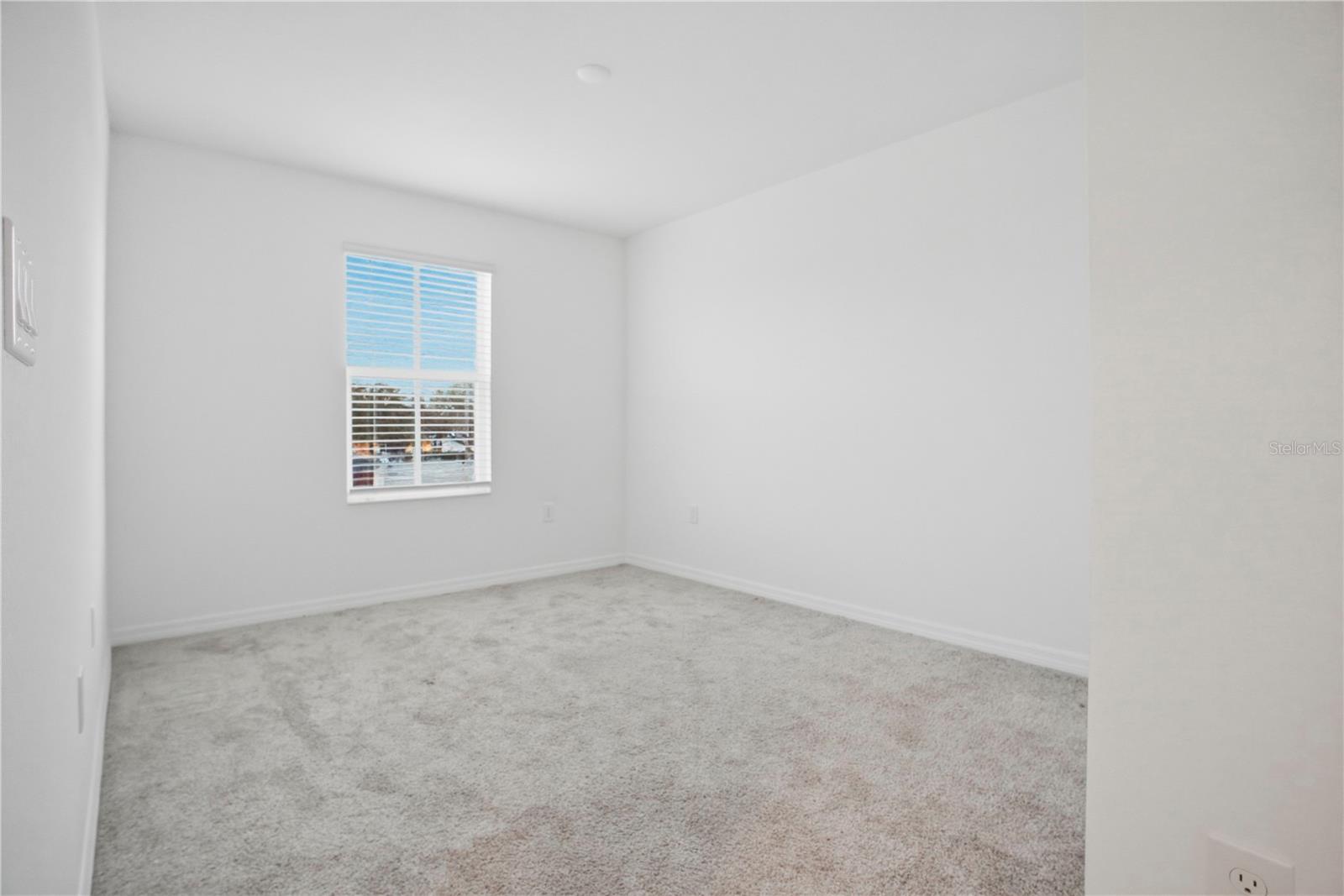 Image 26 of 46 For 634 Bell Prairie Circle