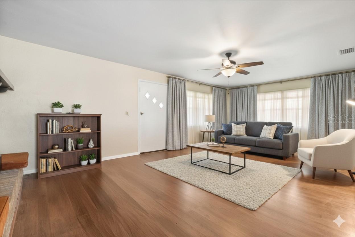 Image 2 of 21 For 5425 Lewellyn Road