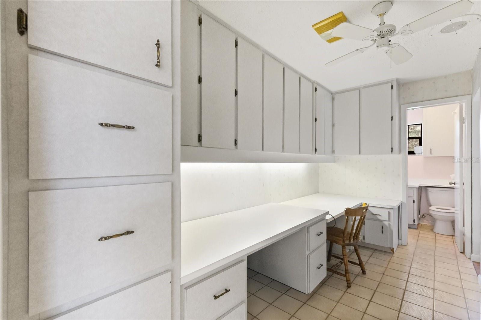 Image 9 of 21 For 5425 Lewellyn Road