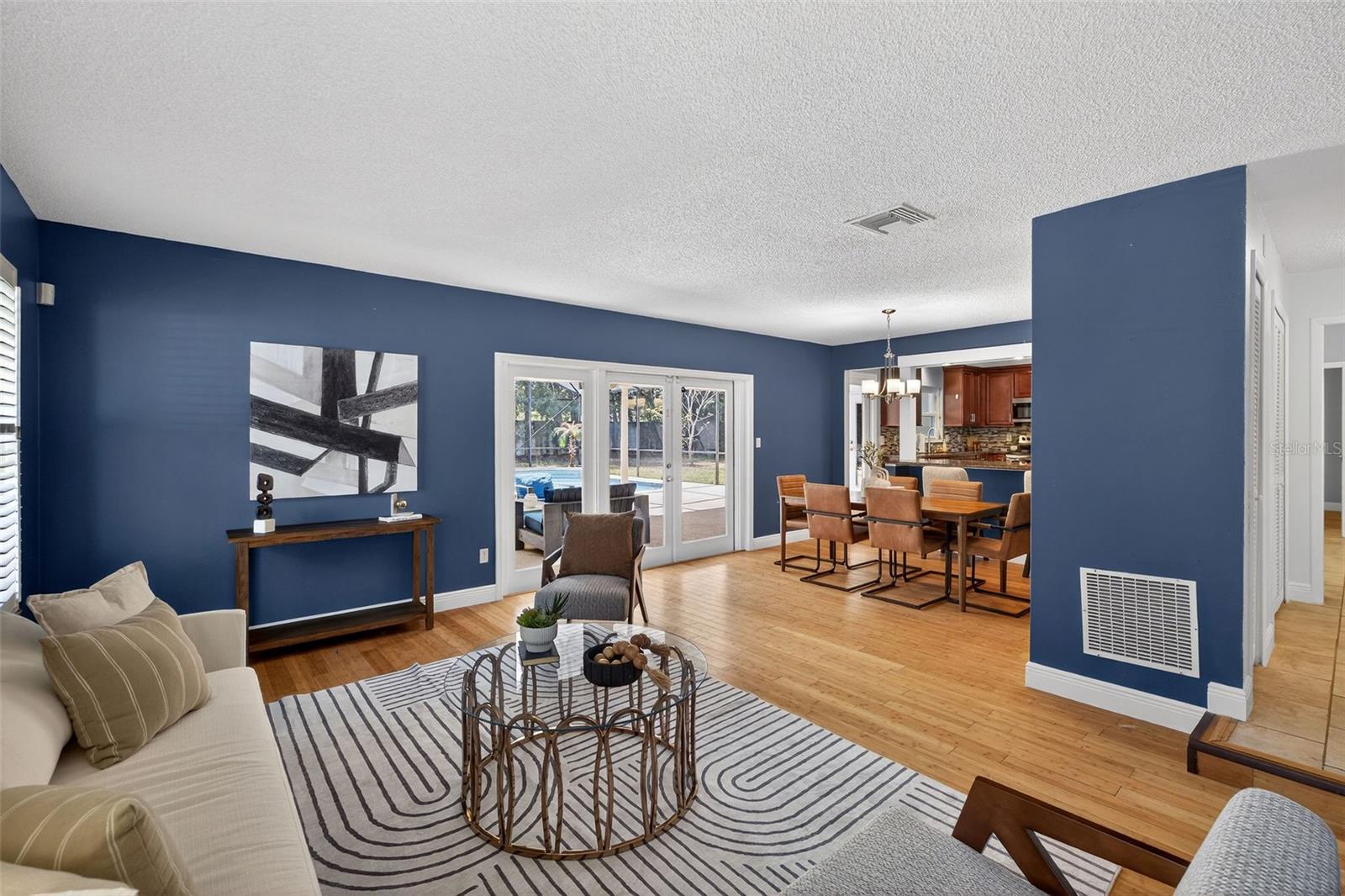 Image 18 of 40 For 8878 Larwin Lane