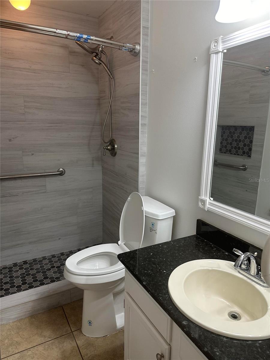 Image 7 of 11 For 1512 Ison Lane