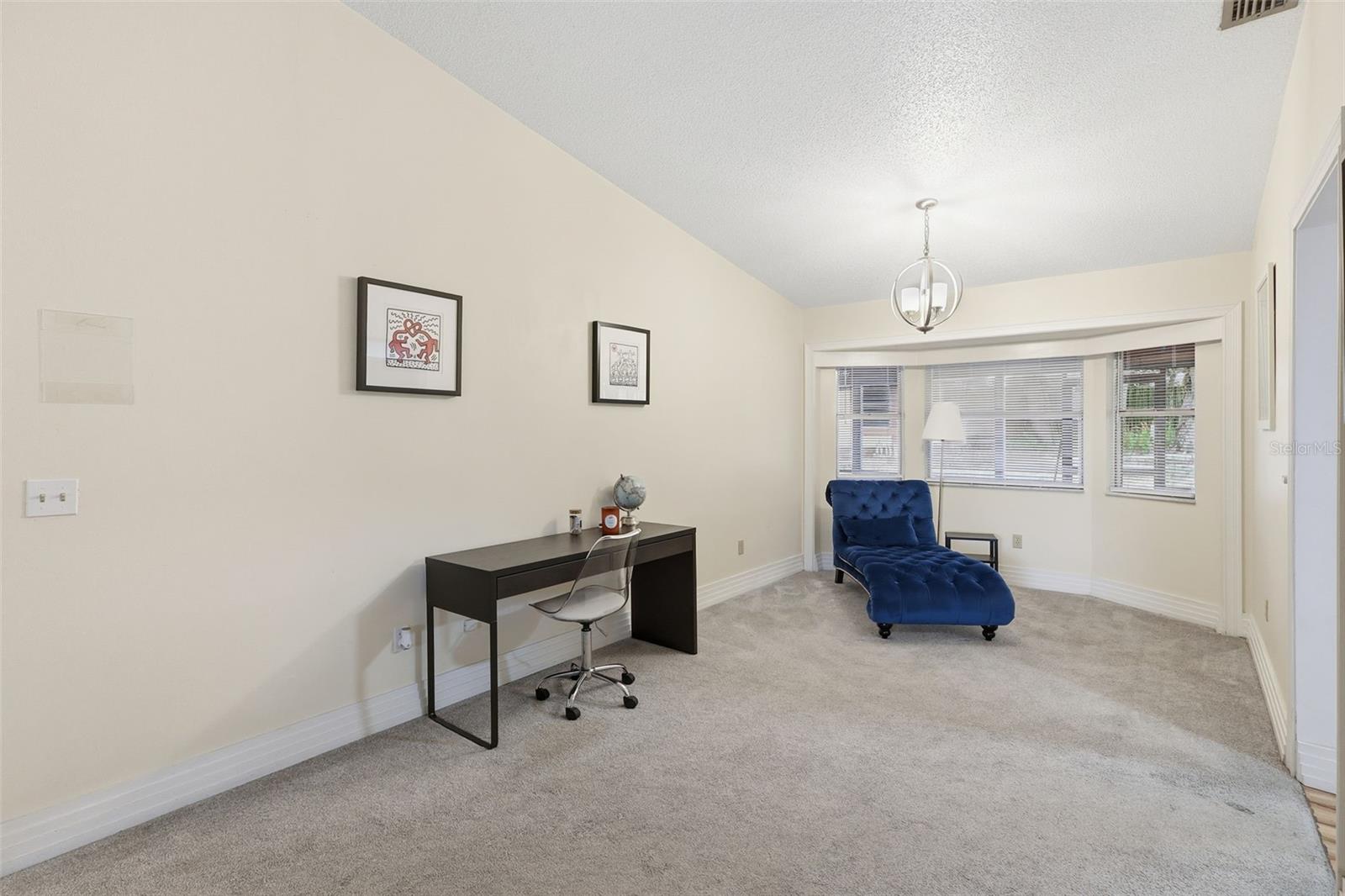 Image 11 of 42 For 244 Angeles Road