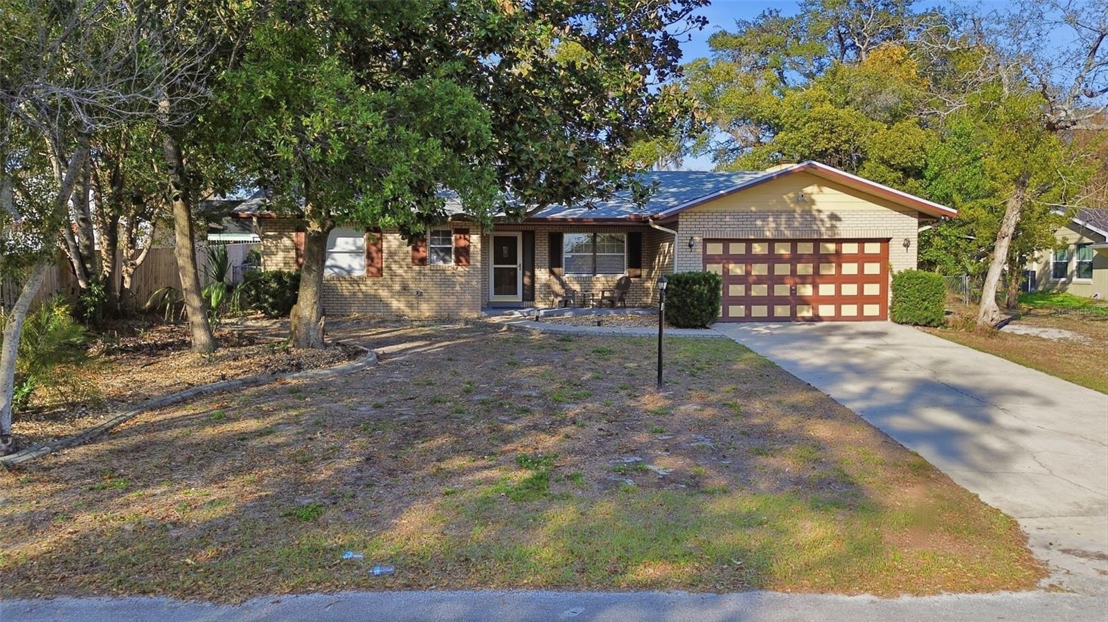 Image 33 of 42 For 244 Angeles Road