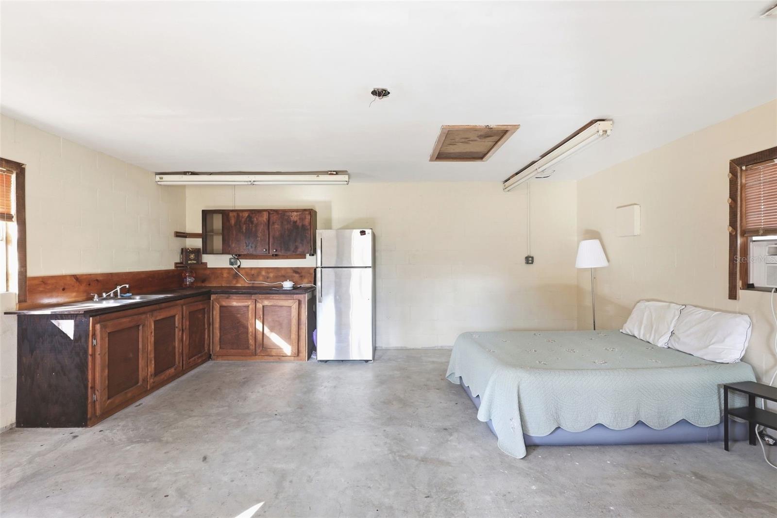 Image 38 of 42 For 244 Angeles Road