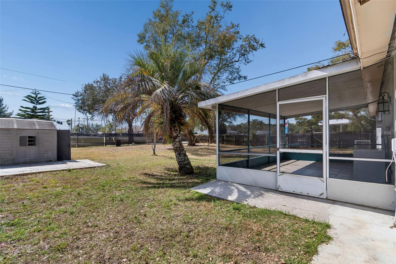 Image 37 of 50 For 1402 Rolling Green Drive