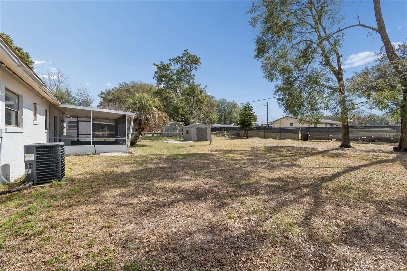 Image 43 of 50 For 1402 Rolling Green Drive