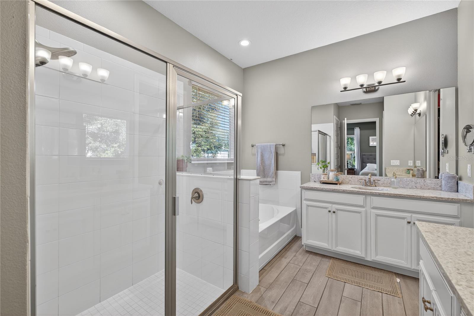 Image 16 of 34 For 485 Nowell Loop