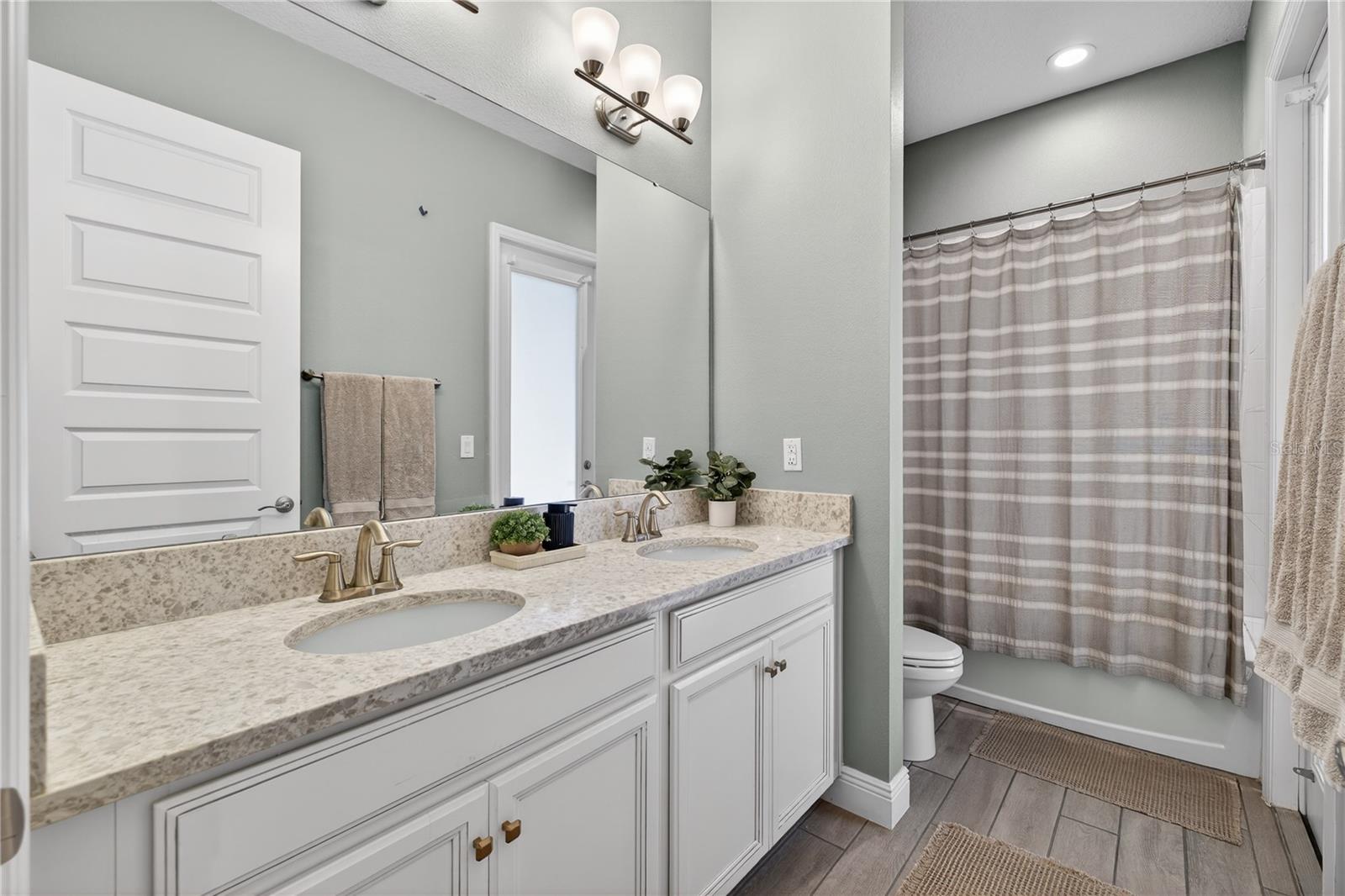 Image 21 of 34 For 485 Nowell Loop