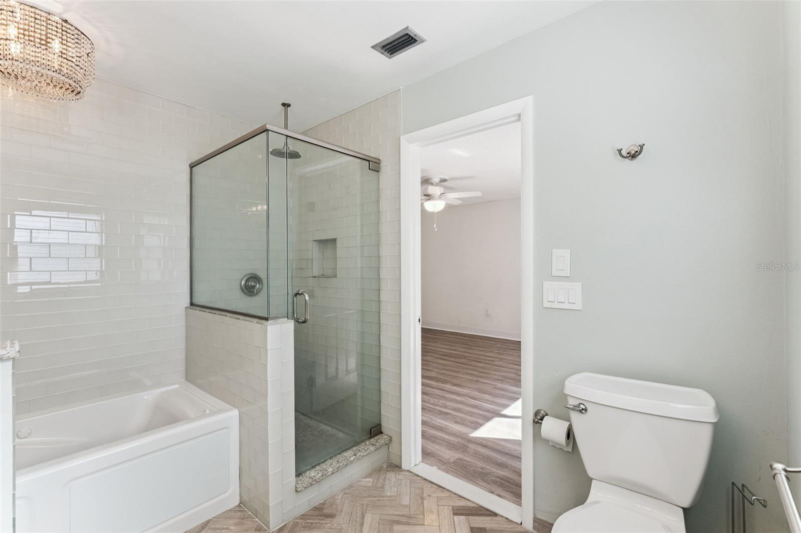 Image 15 of 32 For 448 Stonewood Lane