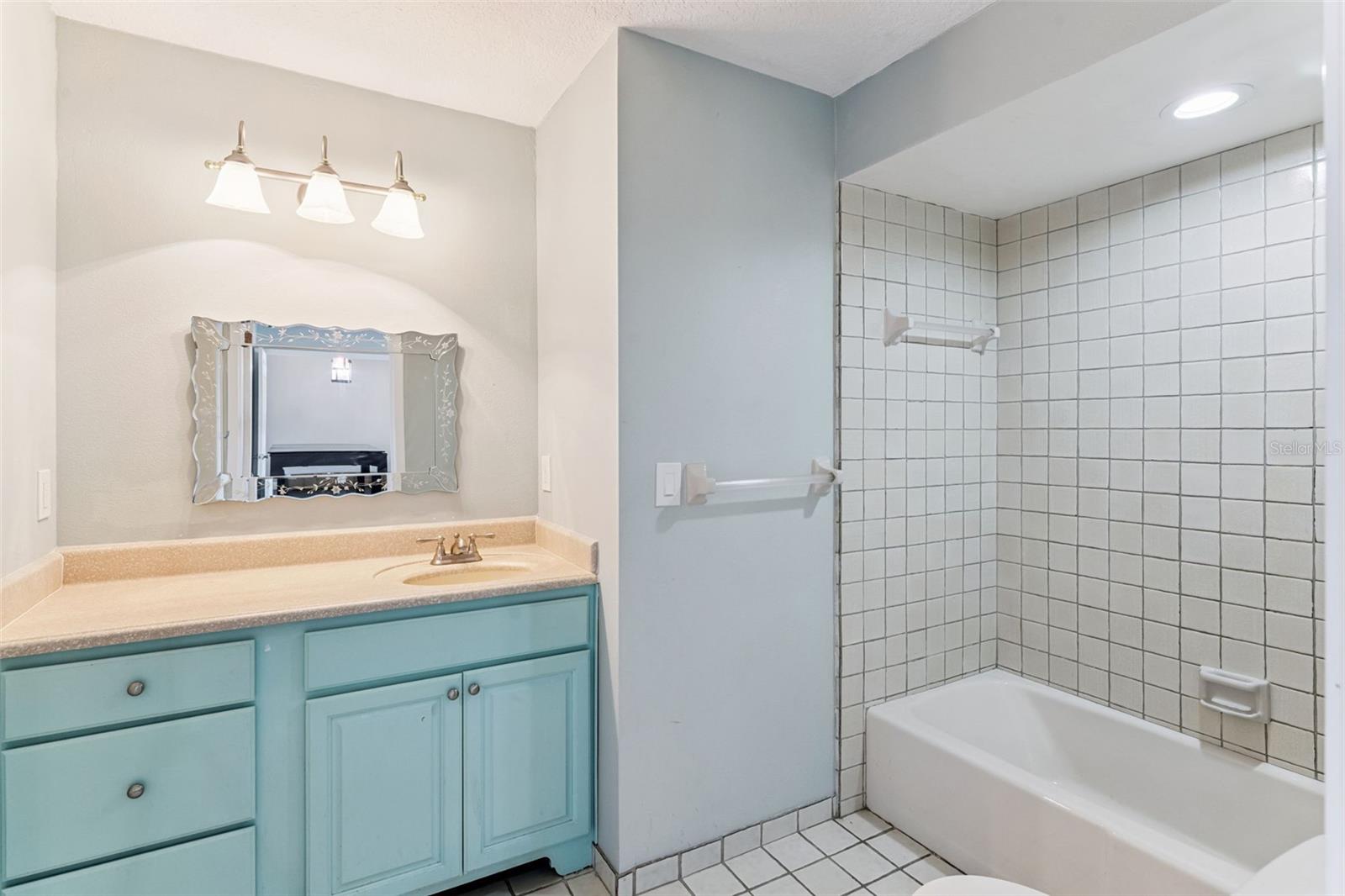 Image 19 of 32 For 448 Stonewood Lane