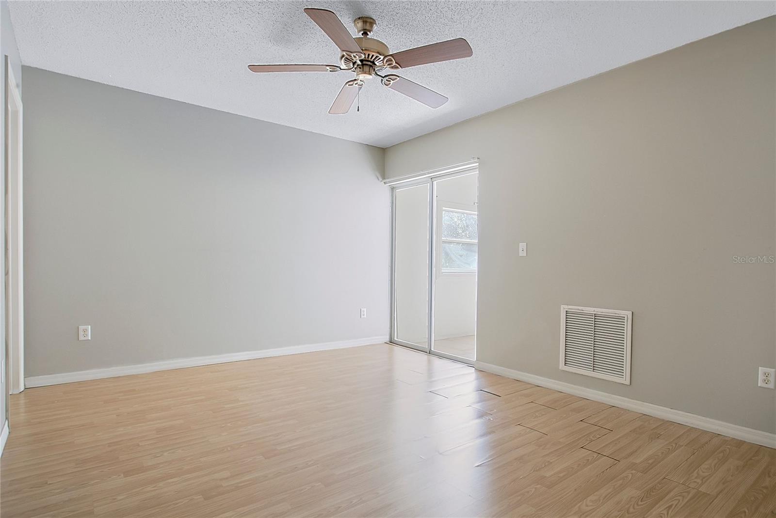 Image 15 of 35 For 265 Myrtle Street