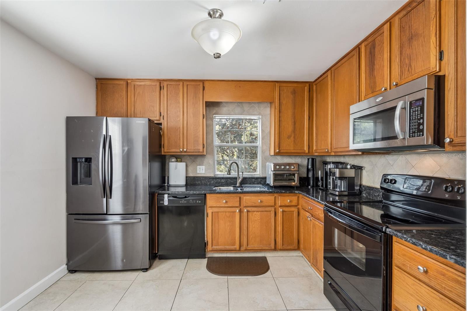 Image 13 of 39 For 8201 Olympia Court 8201