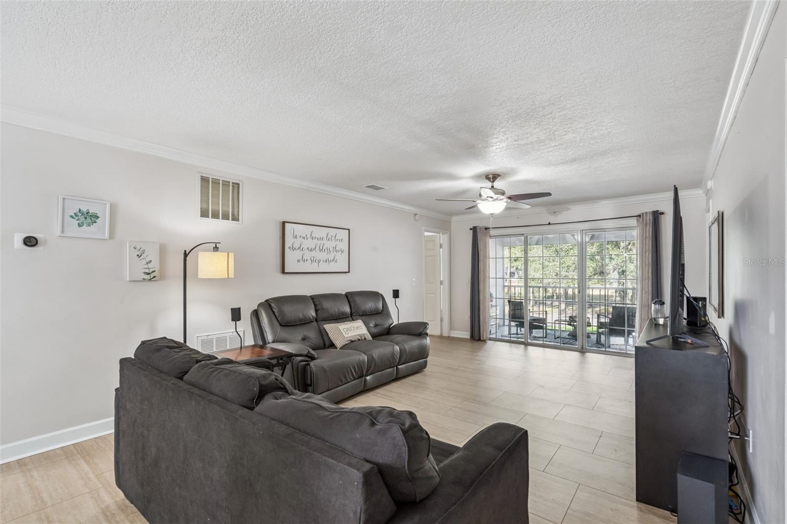 Image 9 of 39 For 8201 Olympia Court 8201