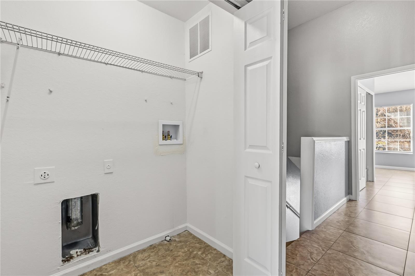 Image 16 of 32 For 1450 Stockton Drive