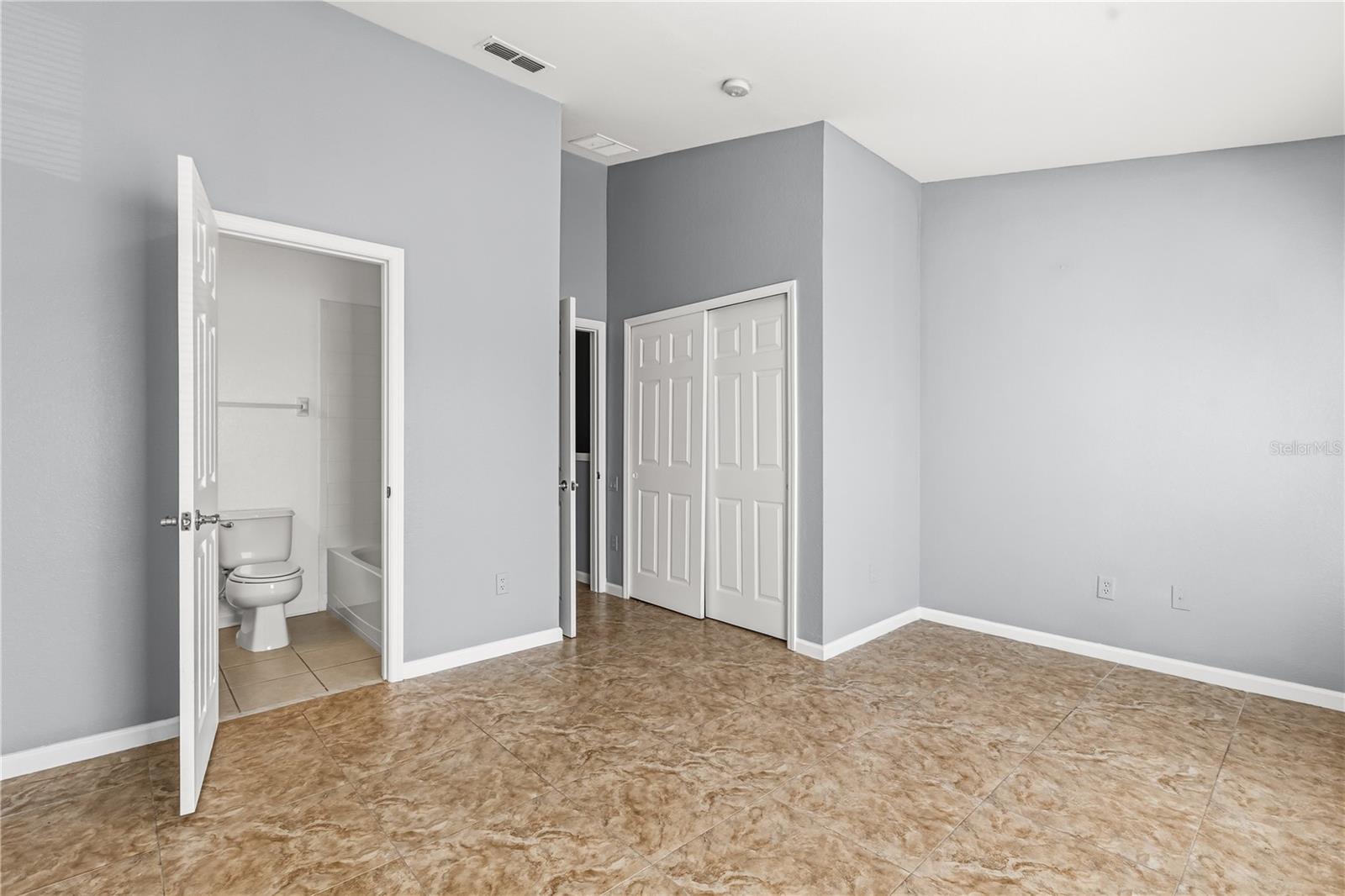 Image 19 of 32 For 1450 Stockton Drive