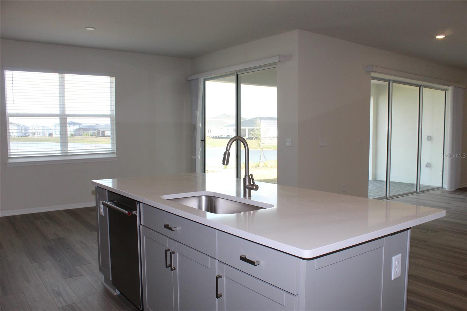 Image 15 of 78 For 10117 Hadley Street