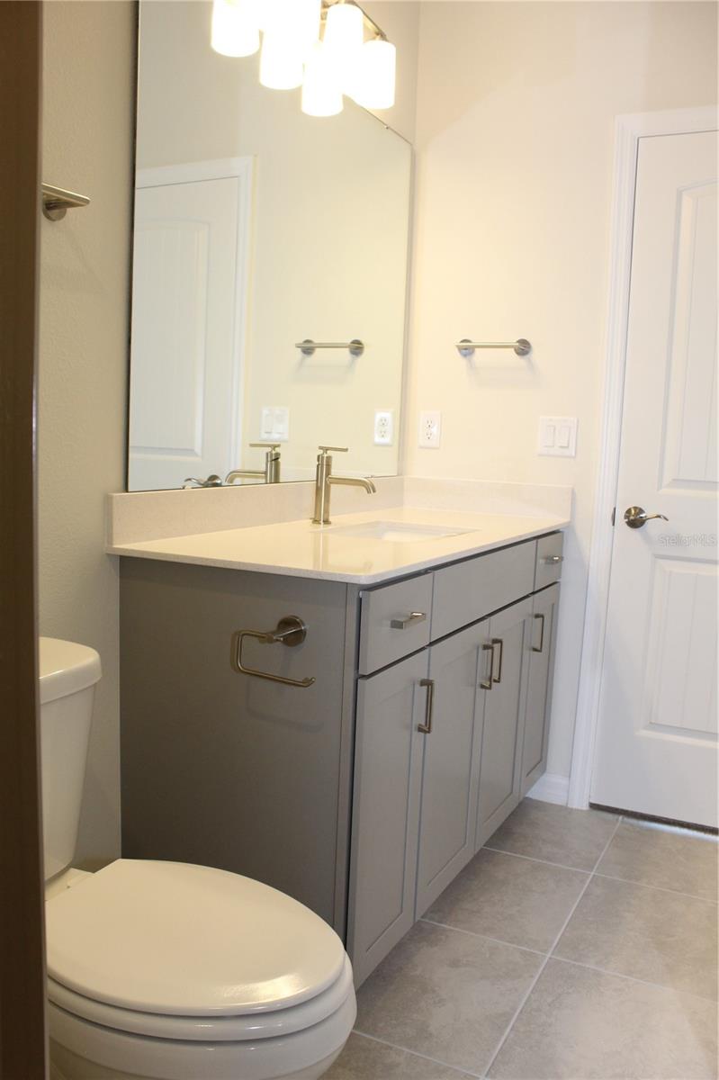 Image 22 of 78 For 10117 Hadley Street