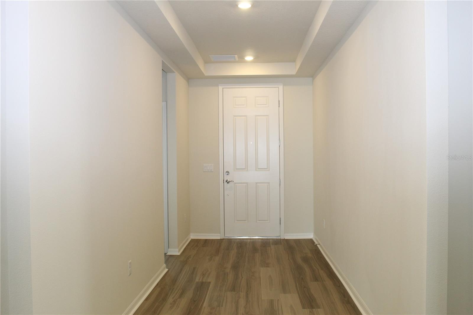 Image 3 of 78 For 10117 Hadley Street