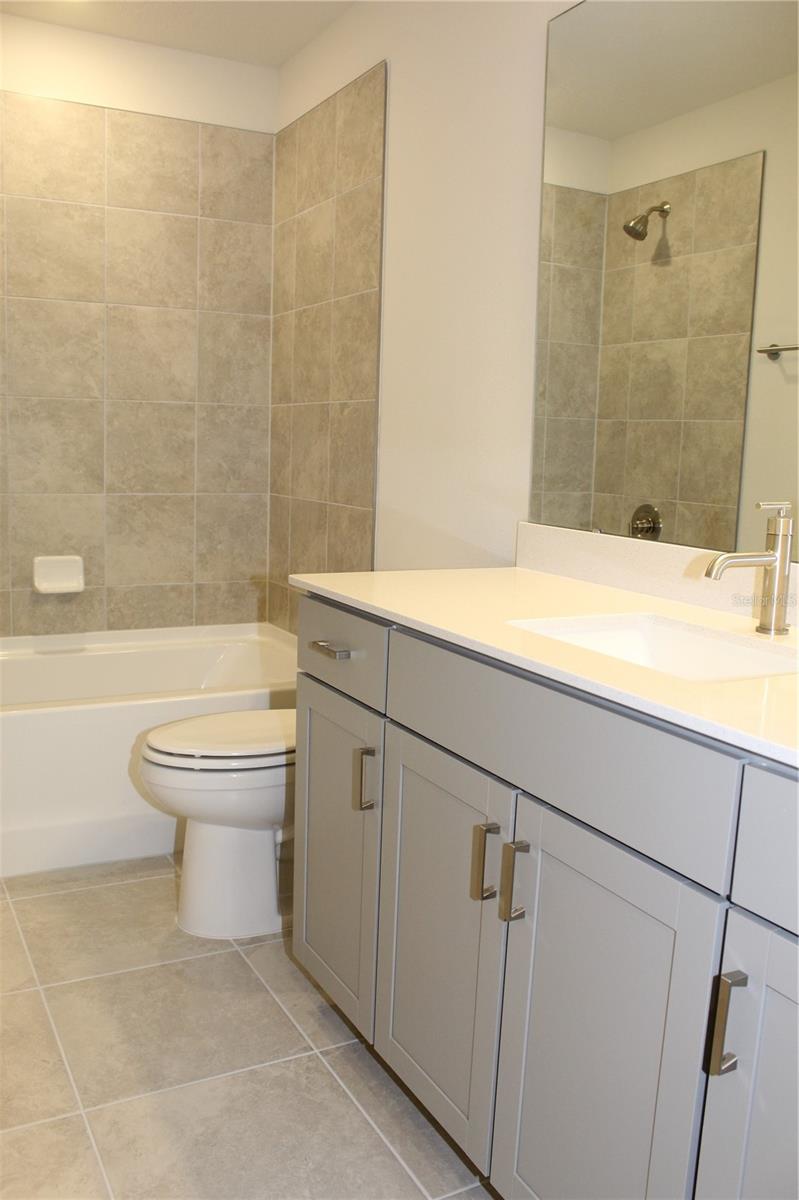 Image 44 of 78 For 10117 Hadley Street