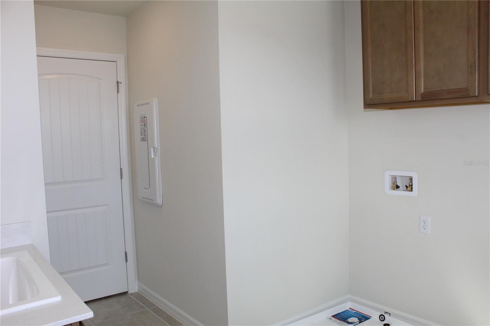 Image 48 of 78 For 10117 Hadley Street